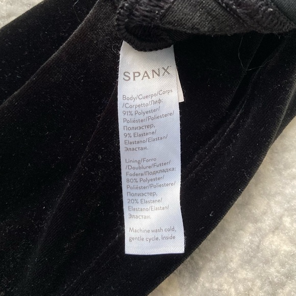 [Spanx] Velvet Full Lenth High Waist Leggings Black Small - Picture 11 of 11